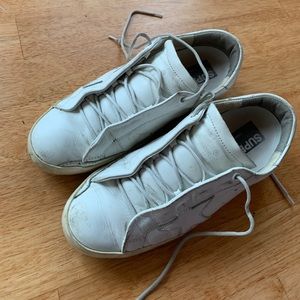 LIMITED EDITION WHITE RARE GOLDEN GOOSE